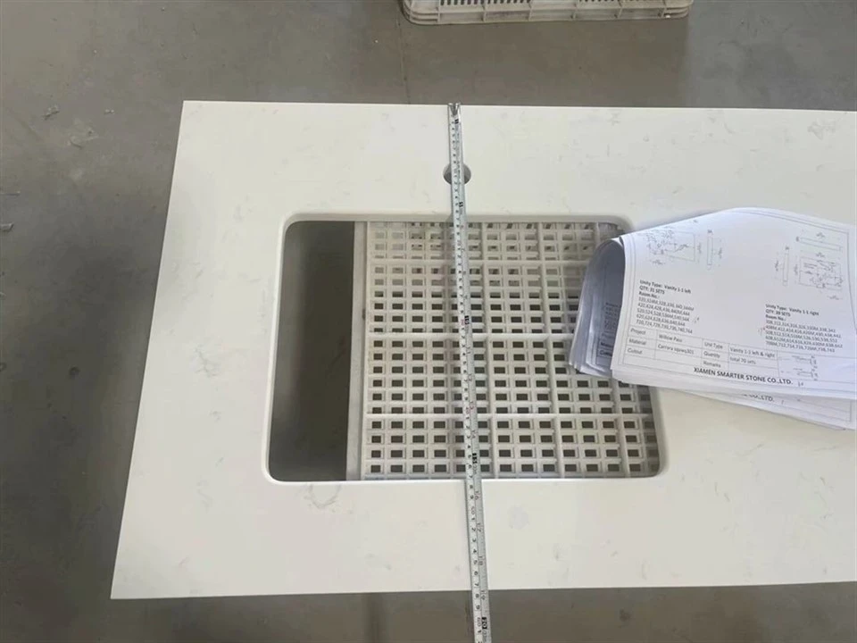 3 Carrara White sqawq301 (125)