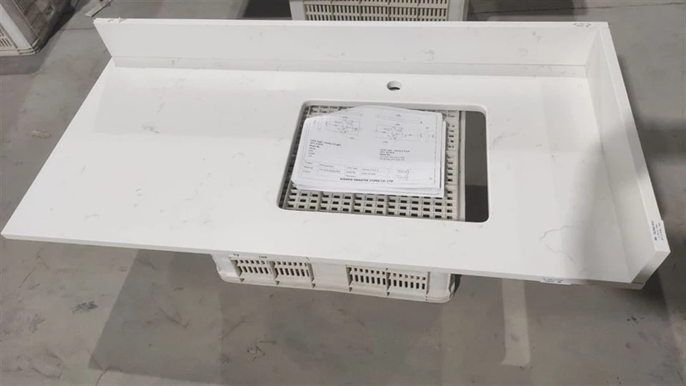 8 carrara white 4
